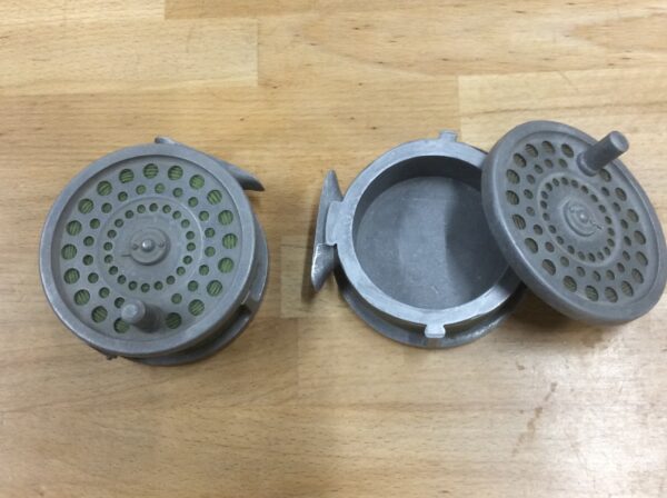 Fly Fishing Reel 4.5cm Trinket Box