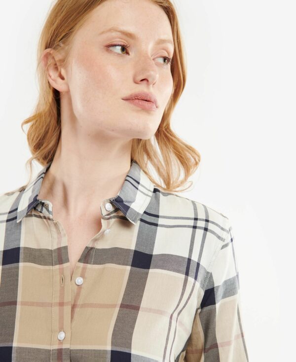 Barbour Bredon Shirt Rosewood - Image 4