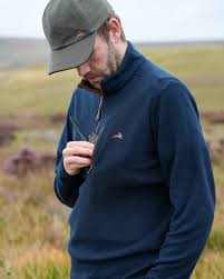 Harehill Varden Sporting 1/4 Zip Fleece in Midnight - Image 3